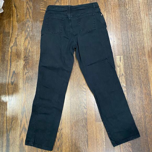 Bill Blass Stretch Jeans Size 12 Black Denim Straight Leg Classic 5-Pocket Style - Picture 3 of 8